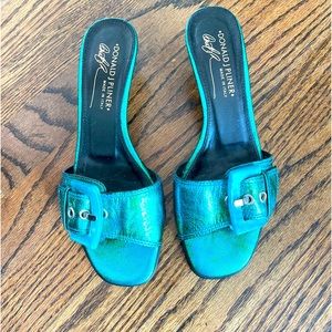 Couture Donald J Pliner. Made in Italy. Shoes